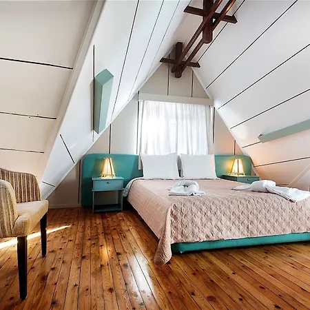 Koutsikouris Otel 2*
